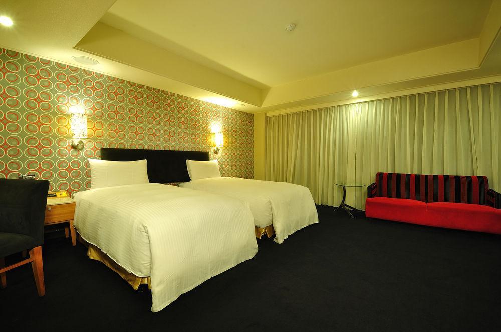 ฟอร์เวิร์ด สวีท Hotel ไทเป ภายนอก รูปภาพ