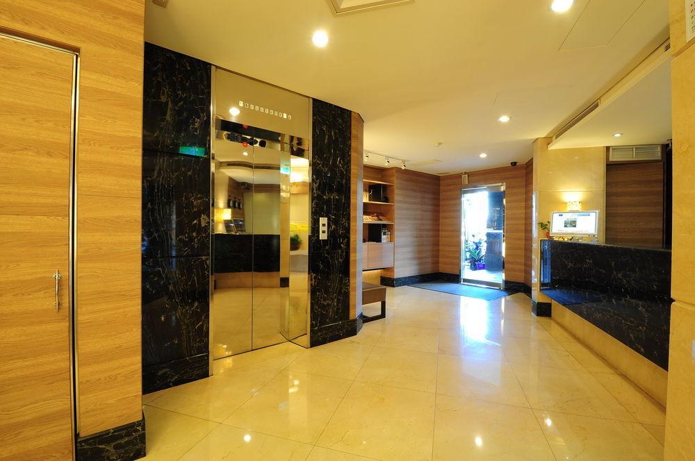 ฟอร์เวิร์ด สวีท Hotel ไทเป ภายนอก รูปภาพ