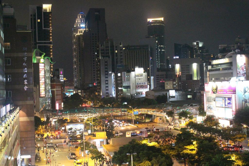 ฟอร์เวิร์ด สวีท Hotel ไทเป ภายนอก รูปภาพ